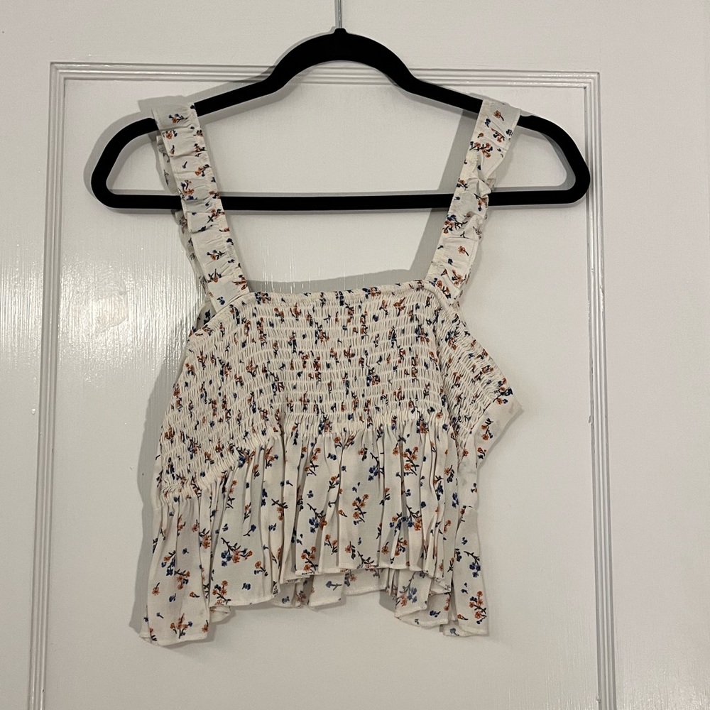 Top - Picture 2 of 2